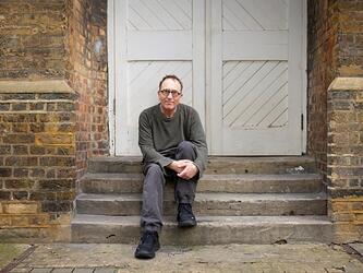 jon ronson on steps